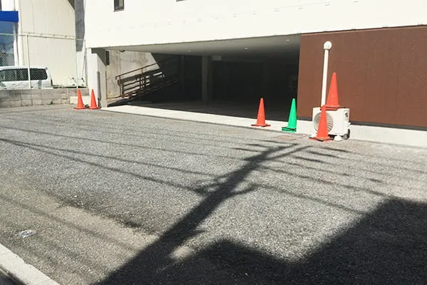 サルビアホール荻窪の駐車場