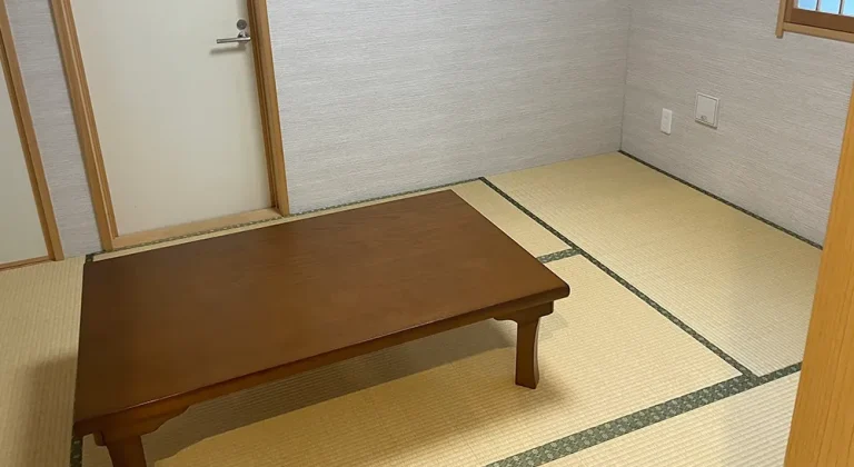 はごろもホールの控室