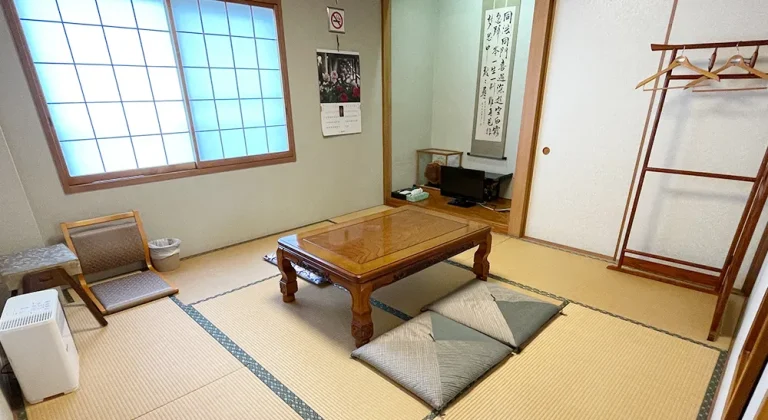 宝性寺 越谷別院の導師控室