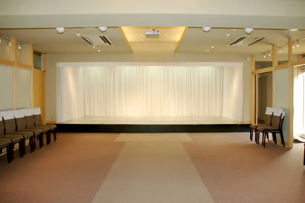 常性寺会堂の式場