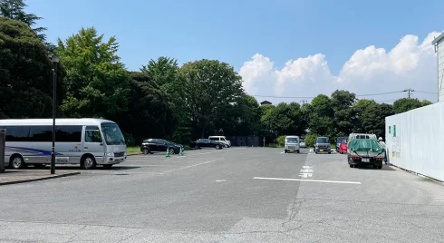 瑞江葬儀所の駐車場写真