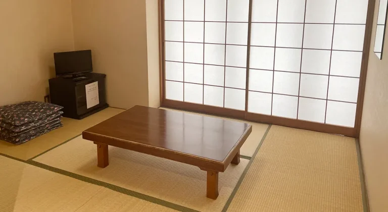 なぎさ会館の控室