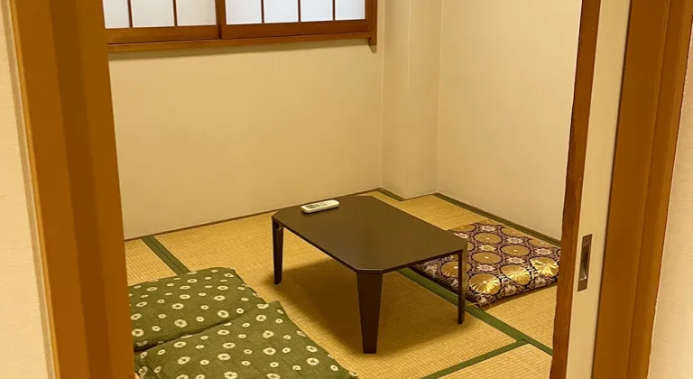 百合ヶ丘家族葬ホールの導師控室