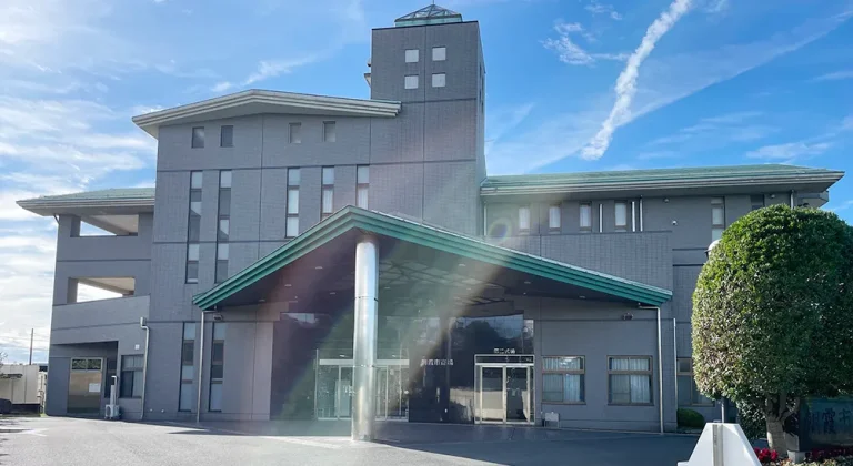 朝霞市斎場の外観