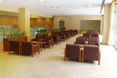 厚木市斎場のロビー写真