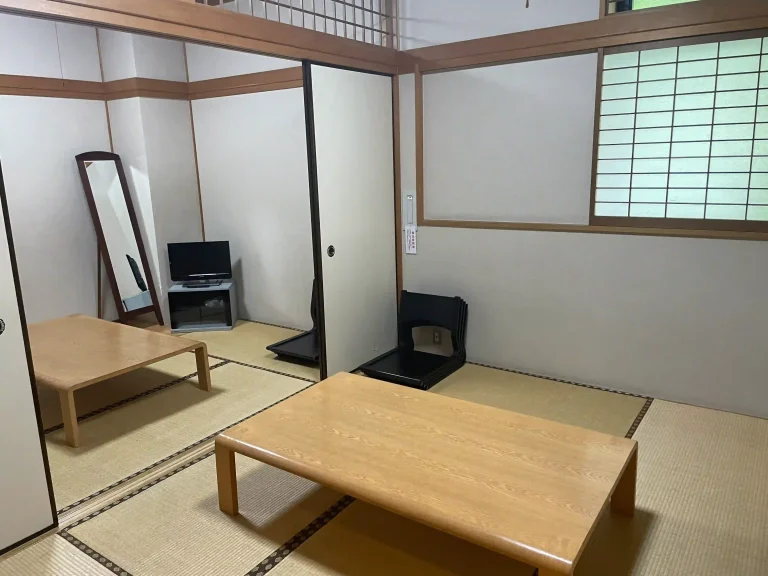 千葉市斎場の控室