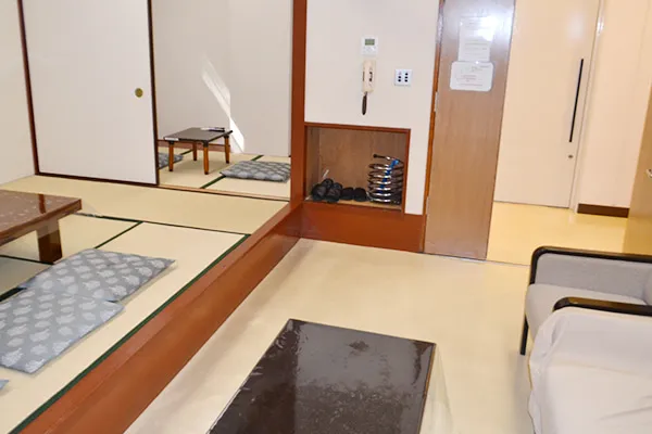 かわさき北部斎苑の控室