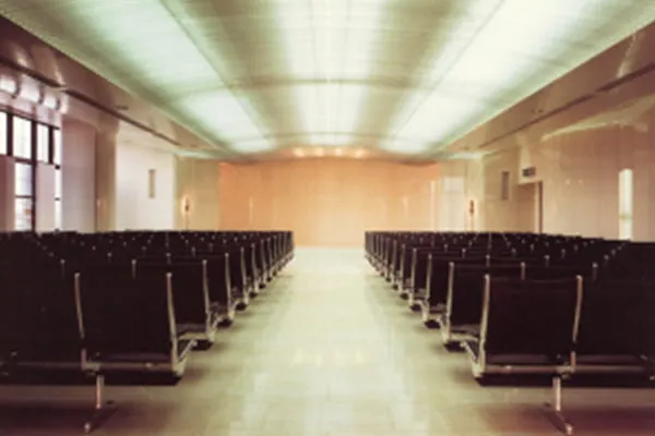 久保山霊堂の式場