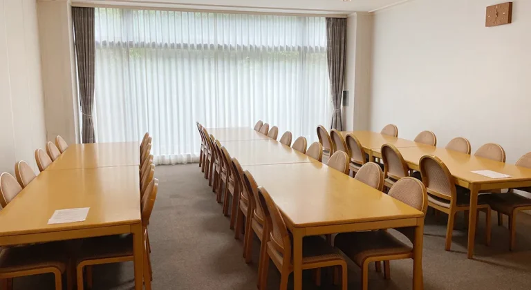 メモリアル彩雲の待合室