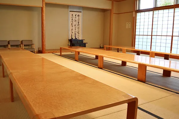 瑞穂斎場の会食場