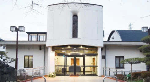 立川市斎場の外観写真