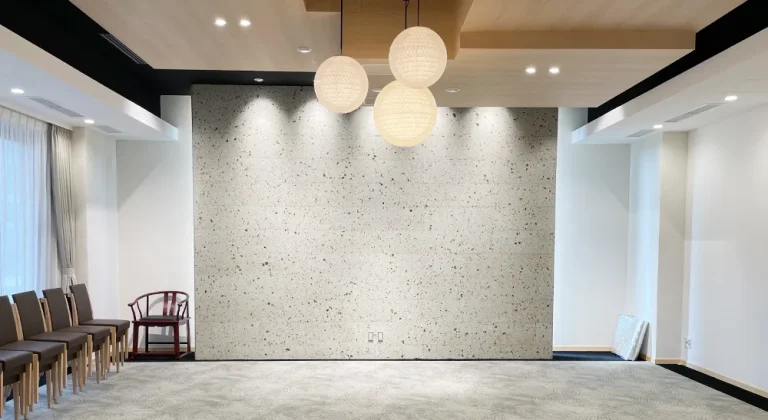 谷塚斎場の式場