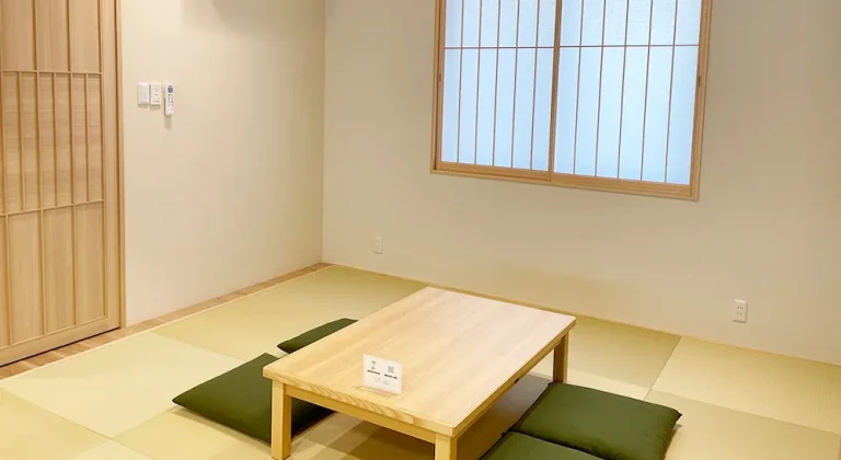 谷塚斎場の控室