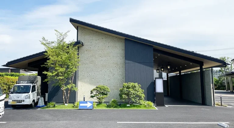 谷塚斎場のすばる館