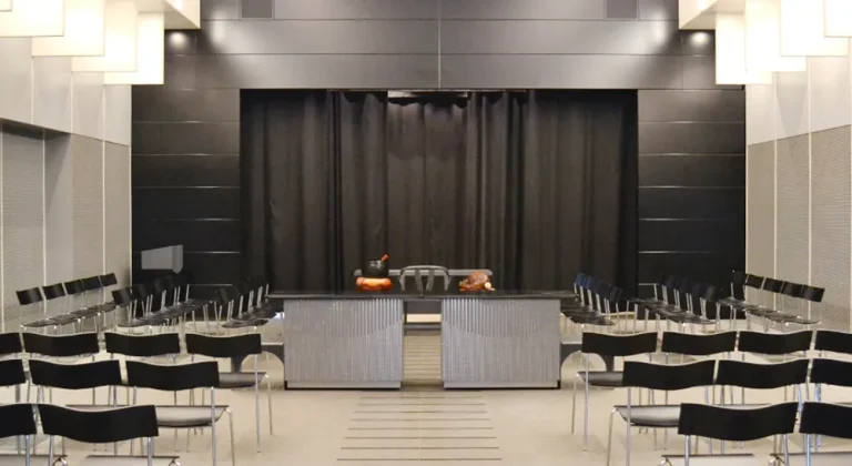 横浜市北部斎場の式場