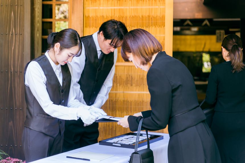 香典の受け取り方の画像