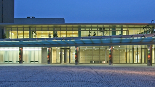 枚方市立やすらぎの杜の外観②