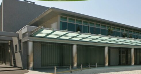 枚方市立やすらぎの杜の外観①写真