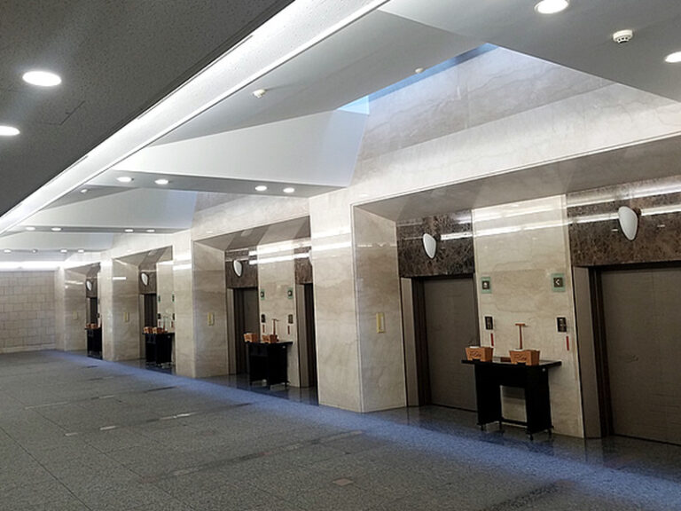 吹田市立やすらぎ苑の炉前ホール