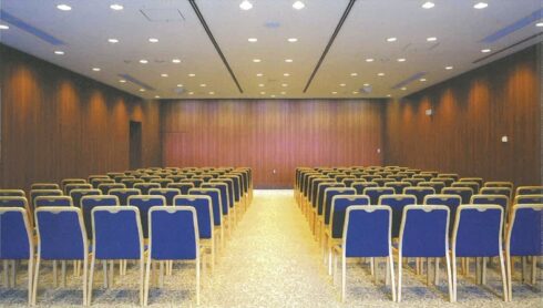 大阪市立鶴見斎場の式場写真