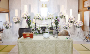 ご葬儀事例 「花と旅、母と妻」