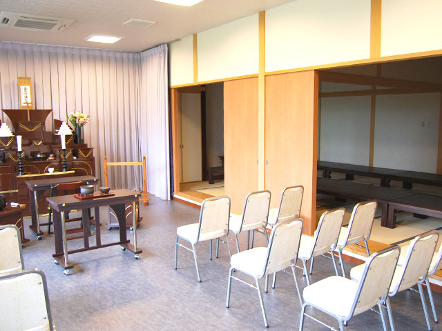 祖敬会八幡霊園の式場