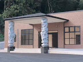 館富斎場の外観写真