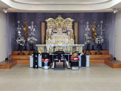 館富斎場の大ホール写真