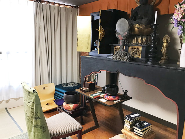 両願寺ホールの導師控室