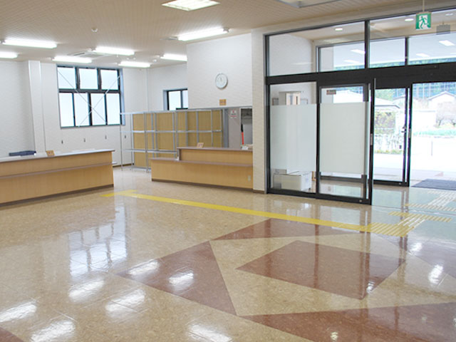 飯能第二法要殿のロビー