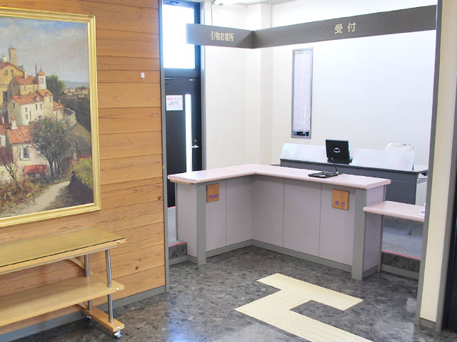 新光法要殿の受付