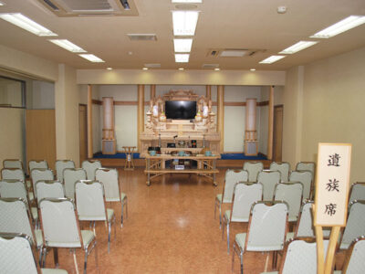 日高法要殿の式場写真