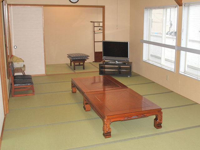 毛呂山法要殿の控室