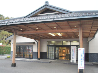 北岩岡法要殿の外観写真