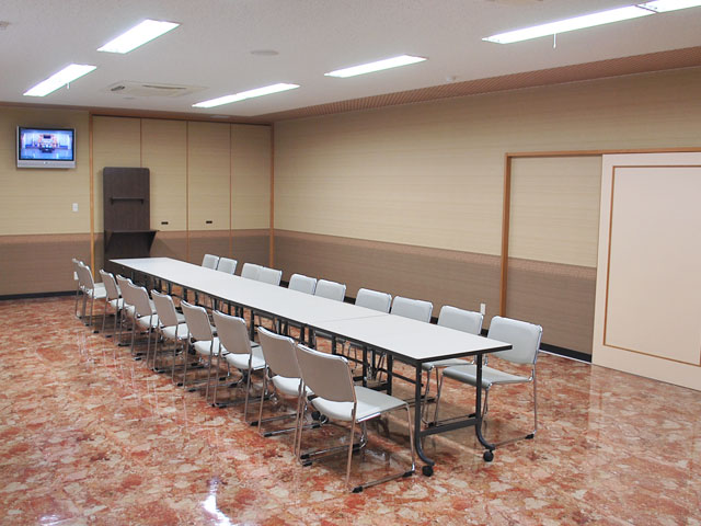 北岩岡法要殿の会食場