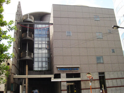 中央区セレモニーホールの外観写真