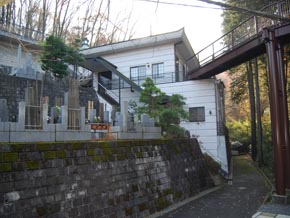 秋田会館の画像