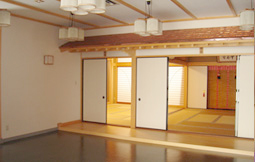 不動院の控え室前写真