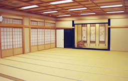 荘厳寺 光明堂の控え室写真