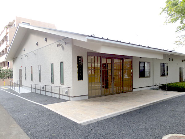 福昌寺 観世音ホールの外観