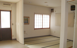 常泉寺 釈迦殿の控え室写真