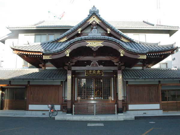 長國寺斎場の画像