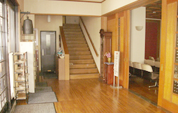 厳念寺の入口写真